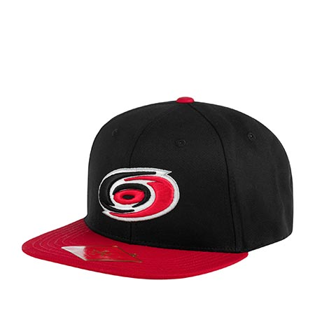 Бейсболка AMERICAN NEEDLE арт. 41722A-CAH Carolina Hurricanes Outfield NHL (черный / красный)