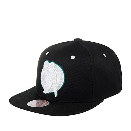 Бейсболка MITCHELL NESS арт. 6HSSMM20202-BCEBLCK Boston Celtics NBA (черный)