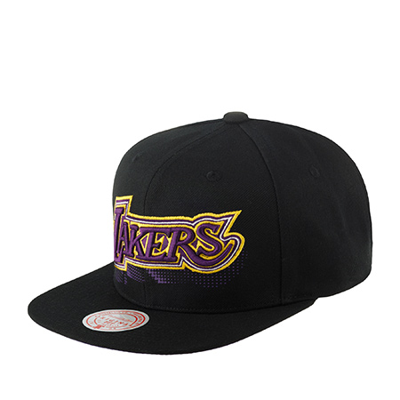 Бейсболка MITCHELL NESS арт. HHSS5820-LALYYPPPBLCK Los Angeles Lakers NBA (черный)