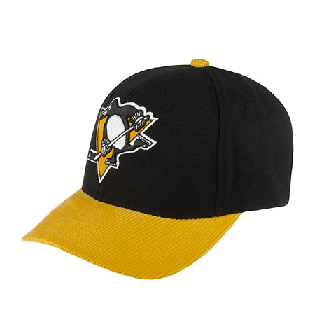 Бейсболка MITCHELL NESS арт. HP7974-PPEBLCK Pittsburgh Penguins NHL (черный / желтый)