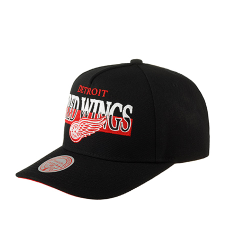 Бейсболка MITCHELL NESS арт. HP8402-DRWBLCK Detroit Red Wings NHL (черный)
