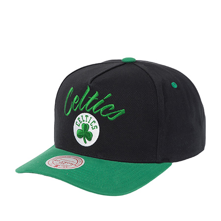 Бейсболка MITCHELL NESS арт. HP9355-BCEBLCK Boston Celtics NBA (черный / зеленый)