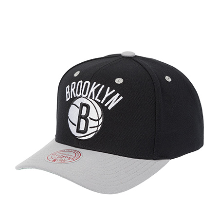 Бейсболка MITCHELL NESS арт. HP8764-BNEBLCK Brooklyn Nets NBA (черный / серый)