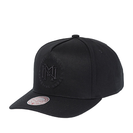 Бейсболка MITCHELL NESS арт. HP10083-MNNBLCK (черный)