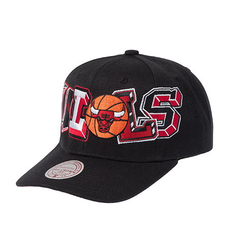 Бейсболка MITCHELL NESS арт. HP10412-CBUBLCK Chicago Bulls NBA (черный)