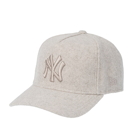Бейсболка NEW ERA арт. 60758973 New York Yankees MLB (светло-серый)