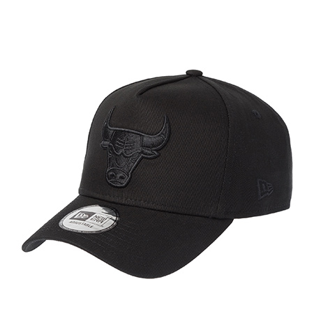 Бейсболка NEW ERA арт. 60675532 Chicago Bulls NBA (черный)