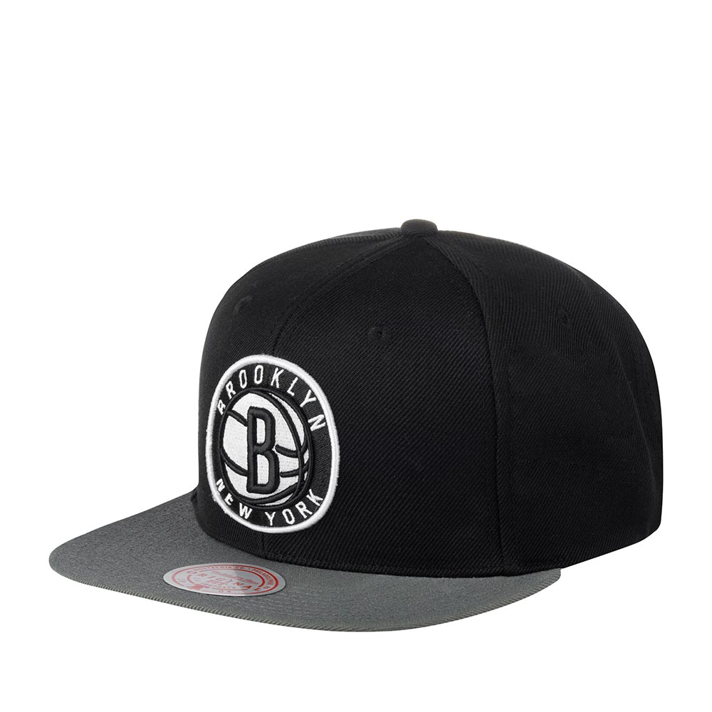Бейсболка MITCHELL NESS арт. HHSS3264-BNEYYPPPBKGY Brooklyn Nets NBA (черный / серый)
