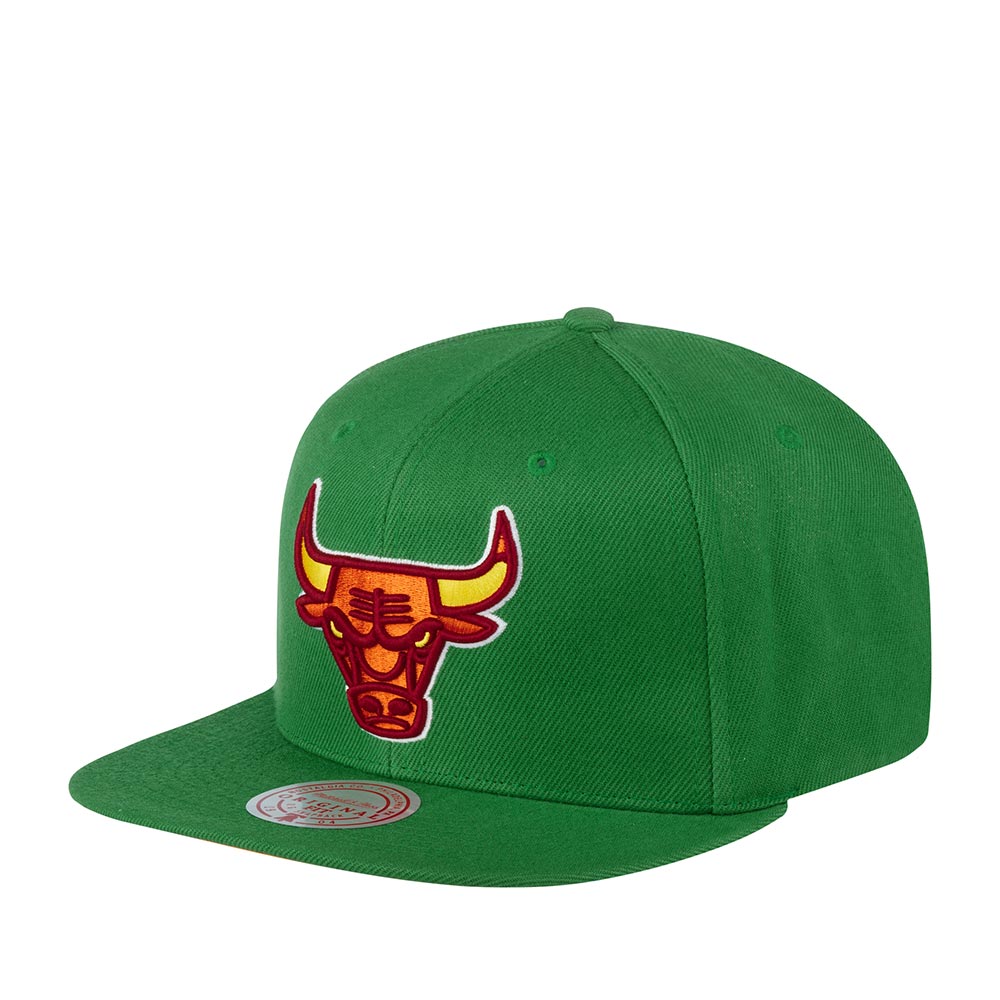 Бейсболка MITCHELL NESS арт. 6HSSSH21295-CBUGREN Chicago Bulls NBA (зеленый)