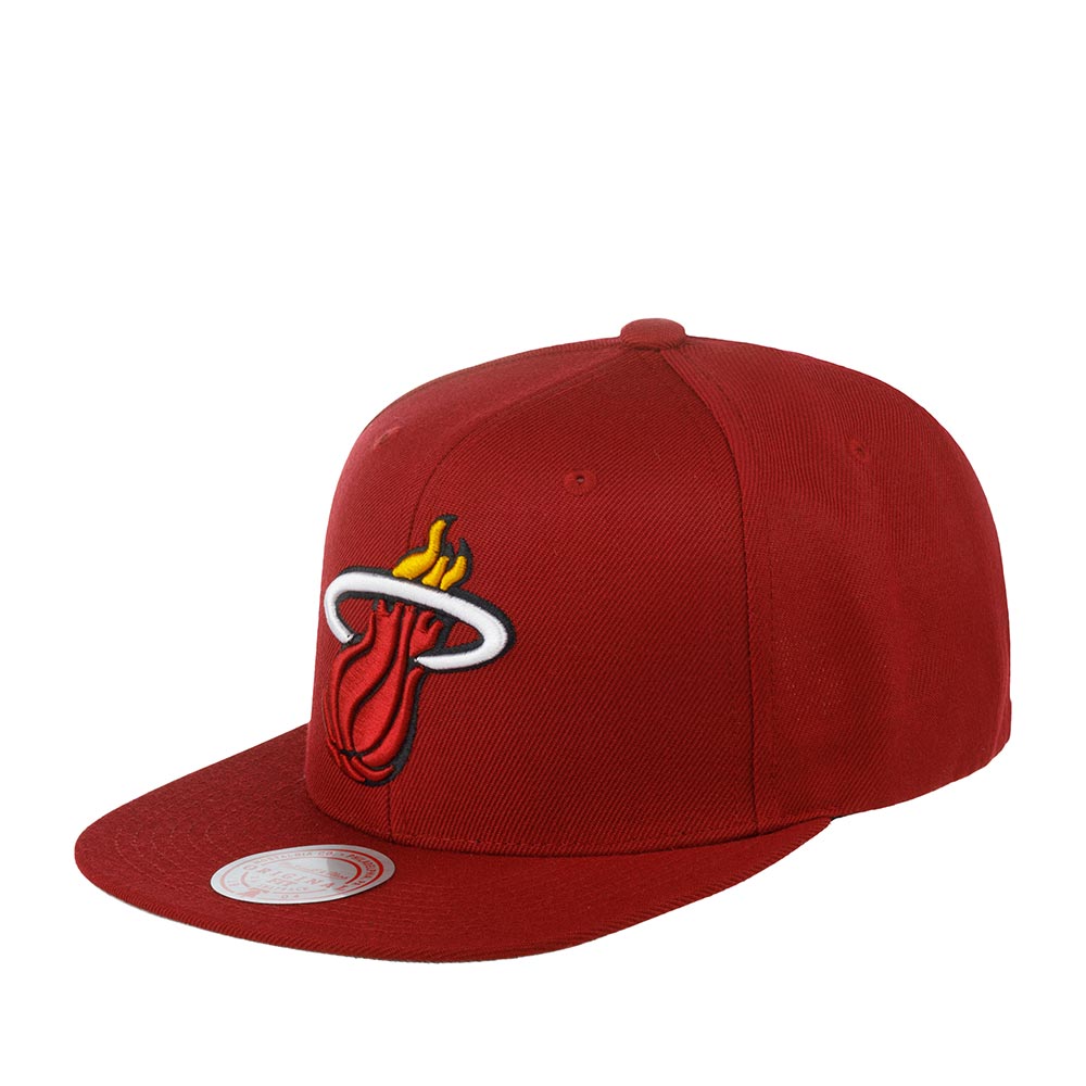 Бейсболка MITCHELL NESS арт. HHSS3256-MHEYYPPPMARO Miami Heat NBA (бордовый)