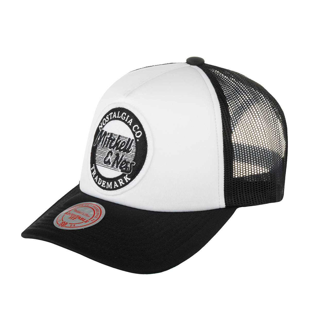 Бейсболка MITCHELL NESS арт. HHSS5162-MNNYYPPPBKWH (белый / черный)