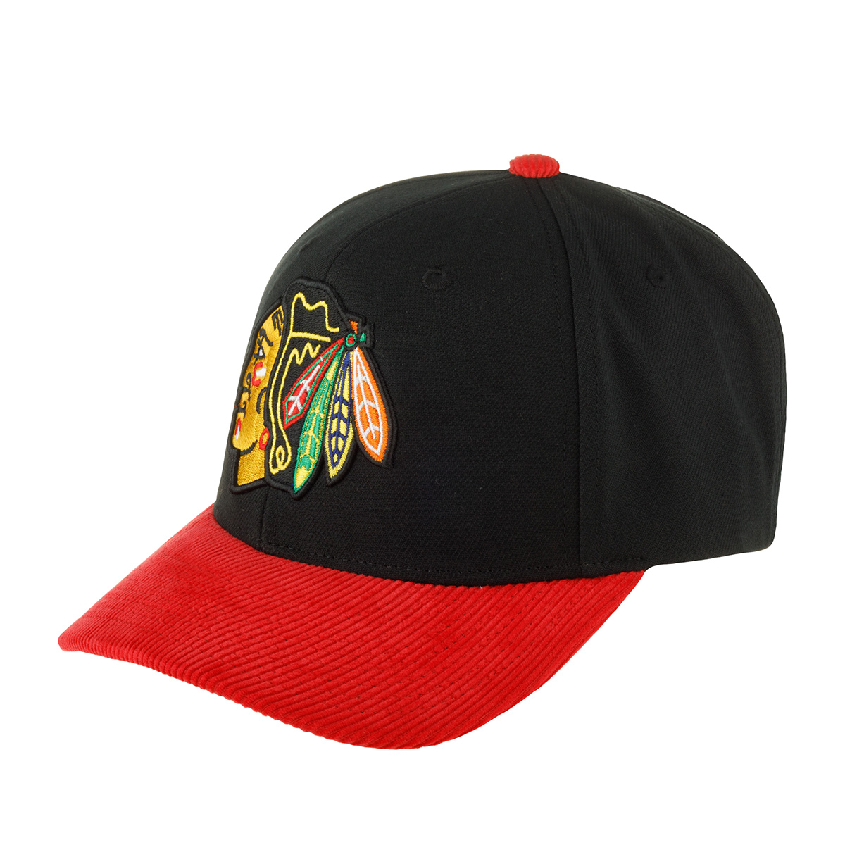 Бейсболка MITCHELL NESS арт. HP7974-CBHBLCK Chicago Blackhawks NHL (черный / красный)
