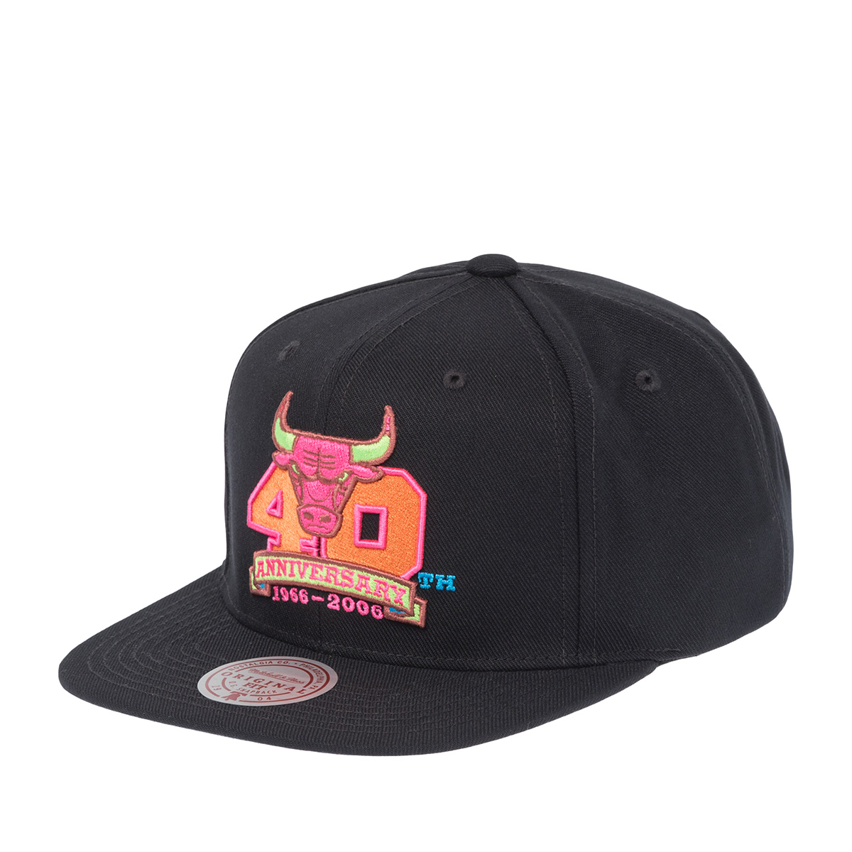 Бейсболка MITCHELL NESS арт. HS11472-CBUBLCK Chicago Bulls NBA (черный)
