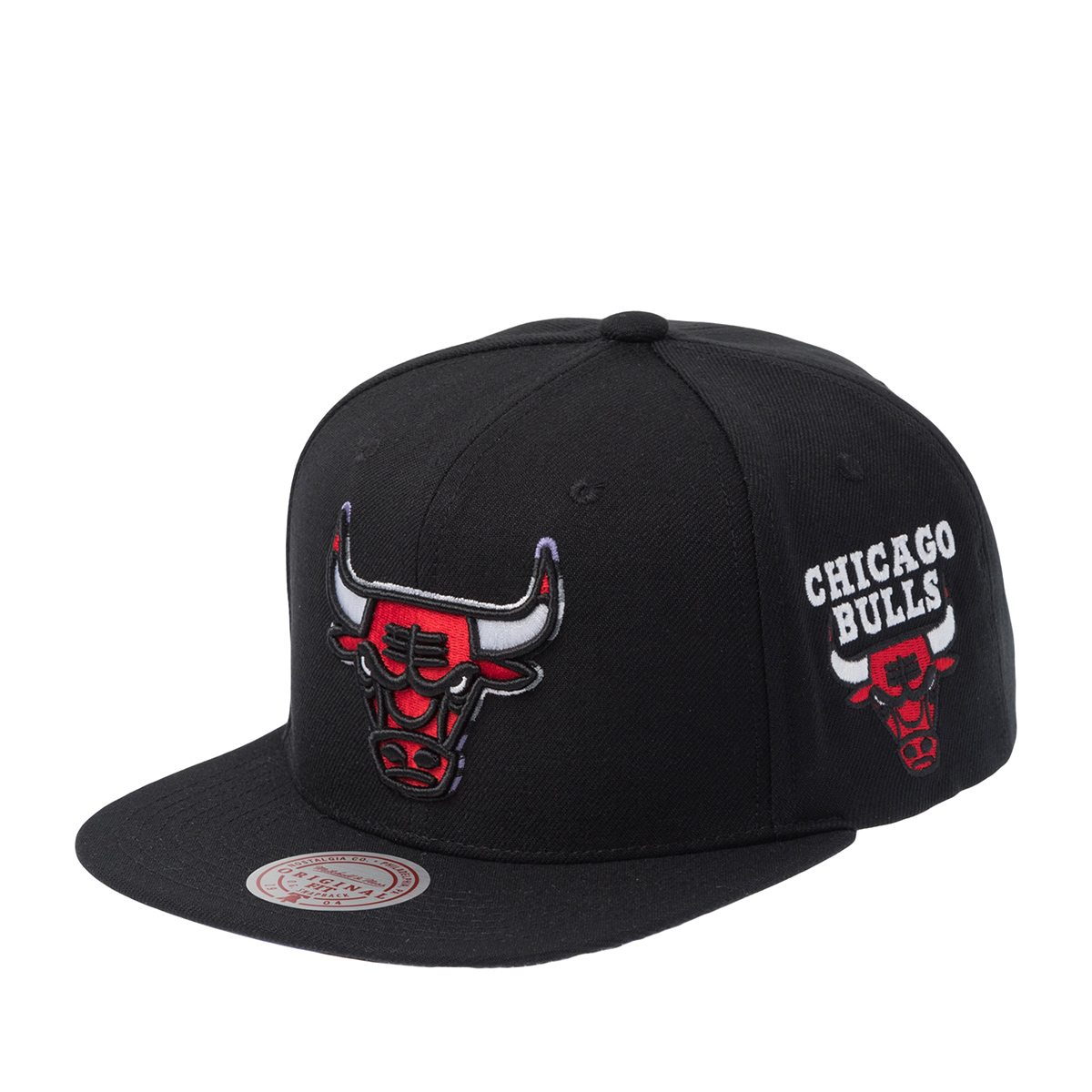 Бейсболка MITCHELL NESS арт. HS11485-CBUBLCK Chicago Bulls NBA (черный)