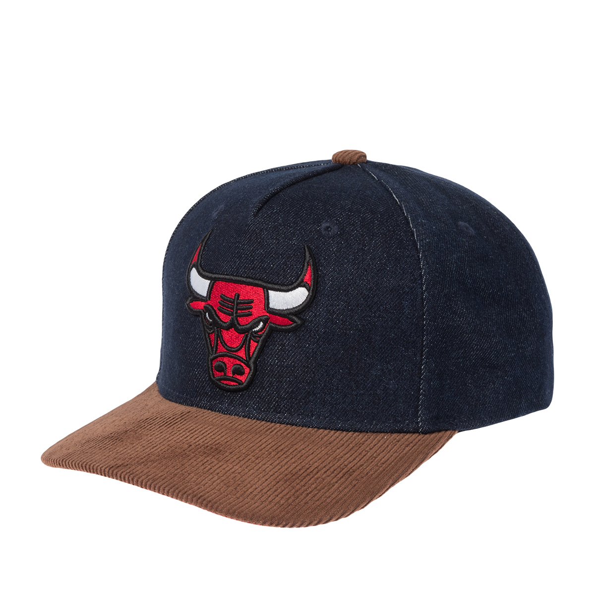 Бейсболка MITCHELL NESS арт. HP9529-CBUDKNY Chicago Bulls NBA (dark navy)