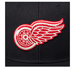 Бейсболка AMERICAN NEEDLE арт. 21006A-DRW Detroit Red Wings Archive 400 NHL (черный)
