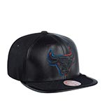 Бейсболка MITCHELL NESS арт. 6HSSMM19227-CBUBLCK Chicago Bulls NBA (черный)