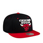 Бейсболка MITCHELL NESS арт. CHICAGO BULLS BULLS BLACKCRN Chicago Bulls NBA (черный / красный)