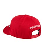 Бейсболка MITCHELL NESS арт. HHSS3257-CBUYYPPPRED1 Chicago Bulls NBA (красный)