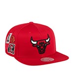 Бейсболка MITCHELL NESS арт. 6HSSSH21228-CBURED1 Chicago Bulls NBA (красный)