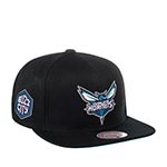 Бейсболка MITCHELL NESS арт. 6HSSSH21270-CHOBLCK Charlotte Hornets NBA (черный)