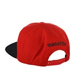 Бейсболка MITCHELL NESS арт. HHSS3264-CBUYYPPPRDBK Chicago Bulls NBA (красный / черный)