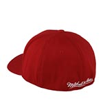 Бейсболка MITCHELL NESS арт. HHSB3261-CBUYYPPPRED1 Chicago Bulls NBA (красный)