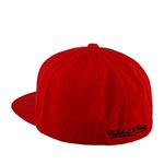 Бейсболка MITCHELL NESS арт. HHSF2990-CBUYYPPPRED Chicago Bulls NBA (красный)