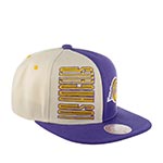 Бейсболка MITCHELL NESS арт. HHSS5290-LALYYPPPOFWH Los Angeles Lakers NBA (фиолетовый / белый)