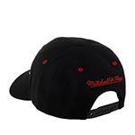 Бейсболка MITCHELL NESS арт. HHSS5351-CBUYYPPPBLCK Chicago Bulls NBA (черный)