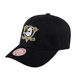 Бейсболка MITCHELL NESS арт. HLUX5369-ADUYYPPPBLCK Anaheim Ducks NHL (черный)