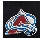Бейсболка MITCHELL NESS арт. HHSSINTL1245-CAVBLCK Colorado Avalanche NHL (черный)