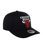 Бейсболка MITCHELL NESS арт. HHSSINTL1245-CBUBLCK Chicago Bulls NBA (черный)