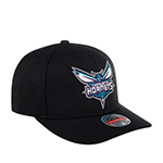 Бейсболка MITCHELL NESS арт. HHSSINTL1245-CHOBLCK Charlotte Hornets NBA (черный)
