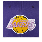 Бейсболка MITCHELL NESS арт. HHSSINTL1266-LALPURP Los Angeles Lakers NBA (фиолетовый)