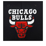 Бейсболка MITCHELL NESS арт. HHSSINTL1265-CBUBLCK Chicago Bulls NBA (черный)