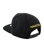 Бейсболка MITCHELL NESS арт. HHSS5820-BCEYYPPPBLCK Boston Celtics NBA (черный)