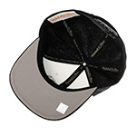 Бейсболка MITCHELL NESS арт. HHSS1051-BNEYYPPPWHBK Brooklyn Nets NBA (белый / черный)
