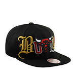 Бейсболка MITCHELL NESS арт. HHSS3180-CBUYYPPPBLCK Chicago Bulls NBA (черный)