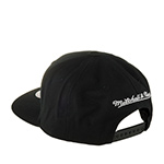 Бейсболка MITCHELL NESS арт. HHSS6829-MNNYYPPPBLCK (черный)