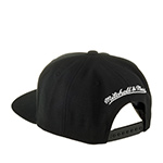 Бейсболка MITCHELL NESS арт. HHSS6743-CBHYYPPPBLCK Chicago Blackhawks NHL (черный)