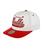 Бейсболка MITCHELL NESS арт. HHSS7289-CBUYYPPPWHIT Chicago Bulls NBA (красный / белый)