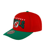 Бейсболка MITCHELL NESS арт. HHSS6643-NJDYYPPPRED1 New Jersey Devils NHL (красный / зеленый)