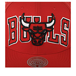 Бейсболка MITCHELL NESS арт. HHSS7646-CBUYYPPPRED1 Chicago Bulls NBA (красный)