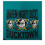 Бейсболка MITCHELL NESS арт. HHSS7298-ADUYYPPPTEAL Anaheim Ducks NHL (бирюзовый / черный)