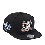 Бейсболка MITCHELL NESS арт. HS8035-ADUBLCK Anaheim Ducks NHL (черный)