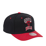 Бейсболка MITCHELL NESS арт. HP8764-CBUBLCK Chicago Bulls NBA (черный / красный)