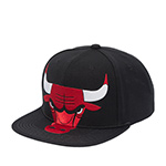 Бейсболка MITCHELL NESS арт. HS9761-CBUBLCK Chicago Bulls NBA (черный)
