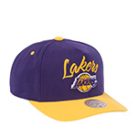 Бейсболка MITCHELL NESS арт. HP9355-LALPURP Los Angeles Lakers NBA (фиолетовый / желтый)