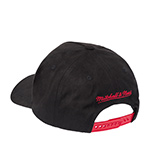 Бейсболка MITCHELL NESS арт. HP9771-CBUBLCK Chicago Bulls NBA (черный)